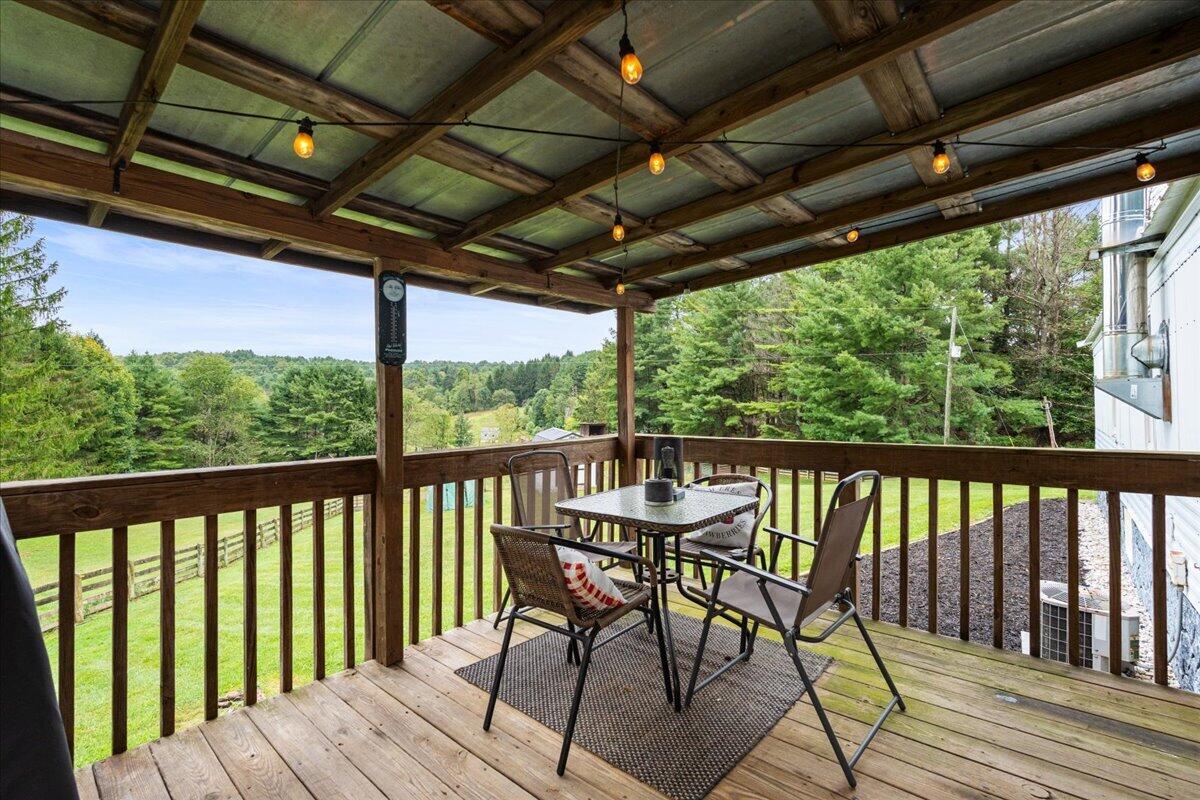 976 Coles Knob Road Northeast Pilot, VA 24138 - Photo 15 of 18 13-DSC5127