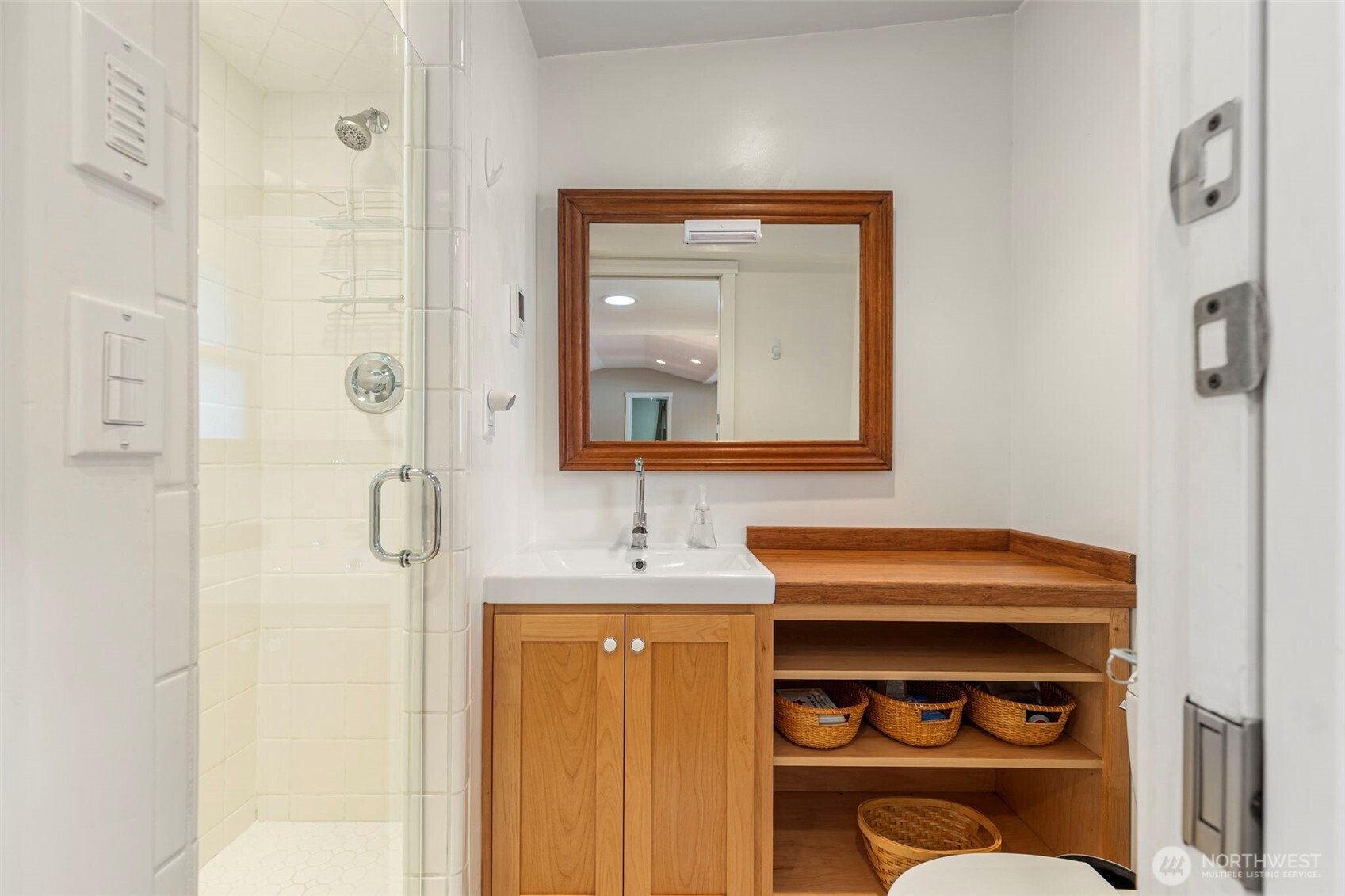 6222 Illahee Road Northeast Bremerton, WA 98311 - Photo 30 of 39