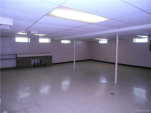10000 Allen Road Allen Park, MI 48101 - Photo 15 of 15 bsmnt.jpg