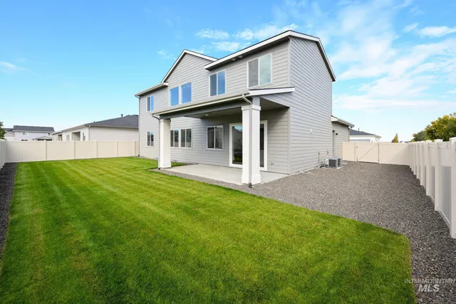 $759,000 | 9044 West Purple Martin Street, Star, ID 83669