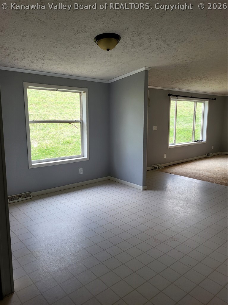 1851 Fisher Ridge Road Kenna, WV 25248 - Photo 9 of 38 Dining Area/Entry