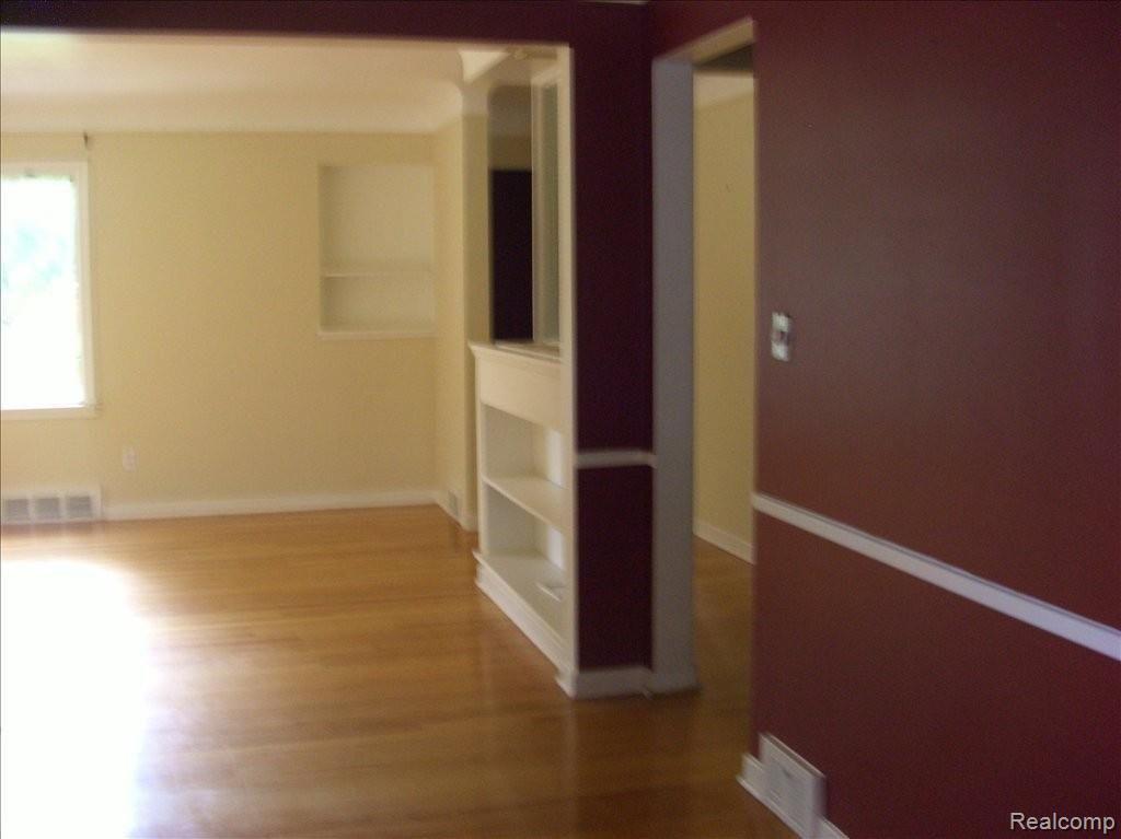 14412 Salem Road Redford, MI 48239 - Photo 7 of 22 CIMG2730