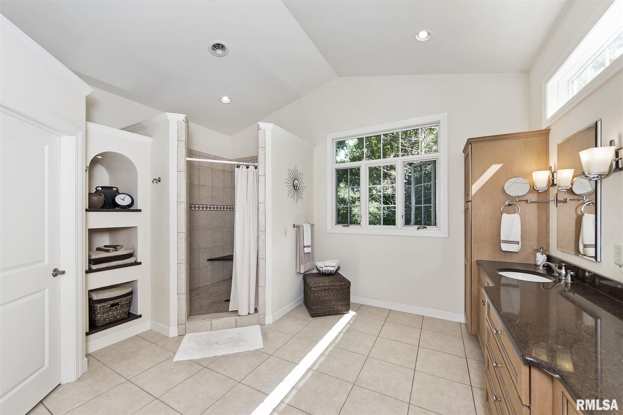 328 East High Point Road Peoria, IL 61614 - Photo 32 of 50 Gallery Image 32