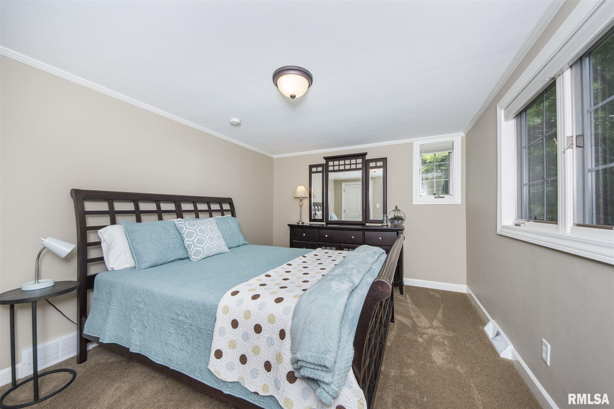 328 East High Point Road Peoria, IL 61614 - Photo 36 of 50 Gallery Image 36