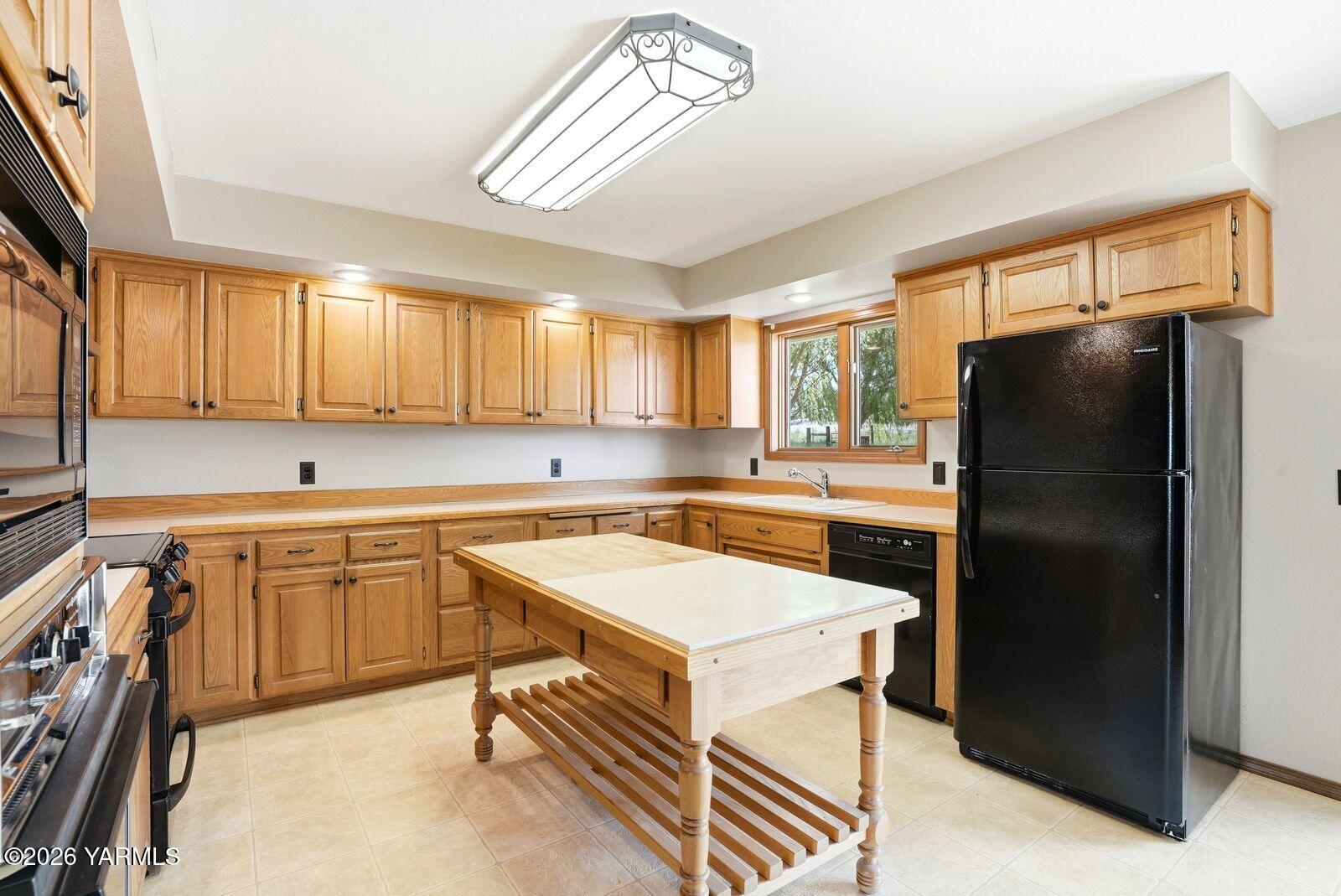 10821 Mieras Road Yakima, WA 98901 - Photo 14 of 54 10821 Mieras Road