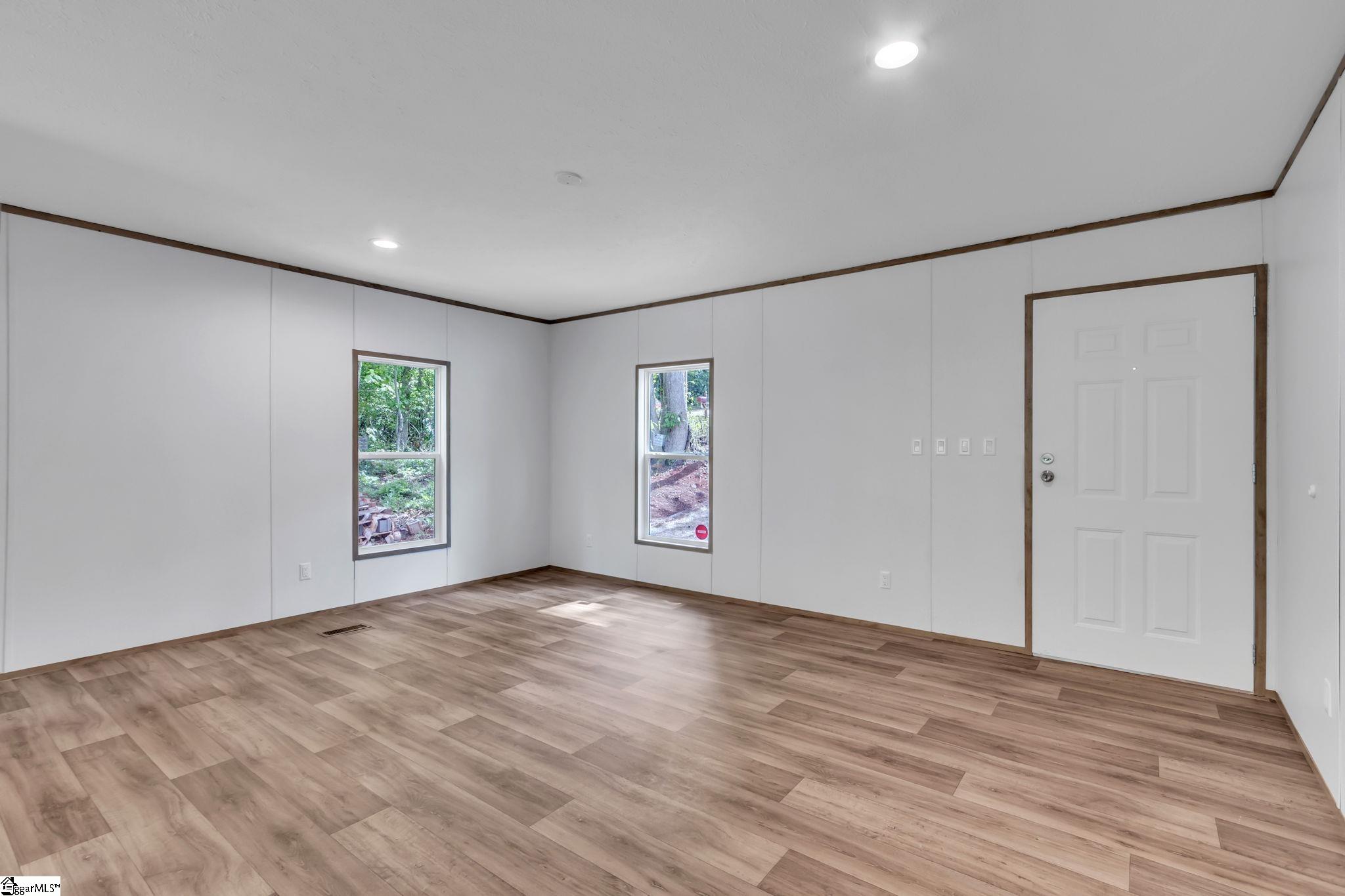 146 Burmaster Street Inman, SC 29349 - Photo 4 of 26 Gallery Image 4