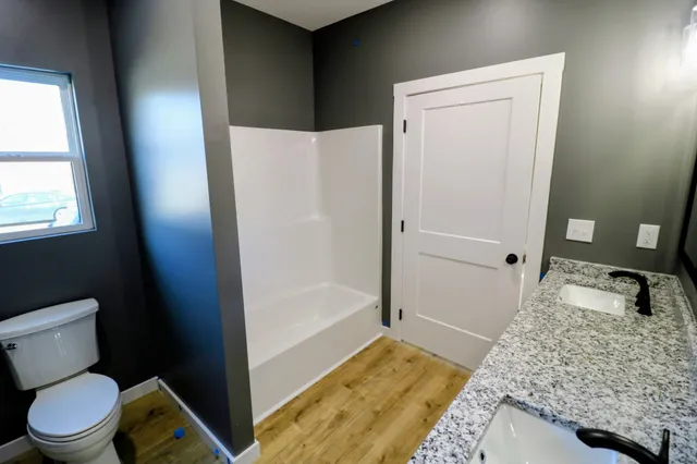 $309,000 | 507 Callahan Drive, New Johnsonville, TN 37134