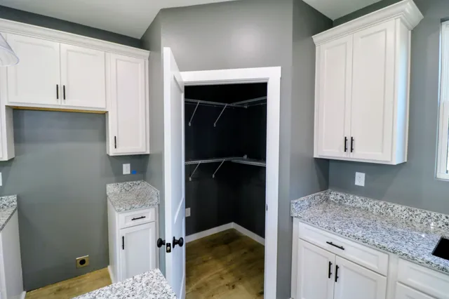 $309,000 | 507 Callahan Drive, New Johnsonville, TN 37134