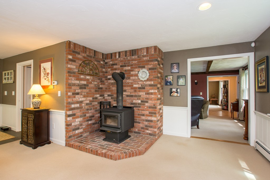 60 Desert Brook Road Wrentham, MA 02093 - Photo 4 of 30 Gallery Image 4