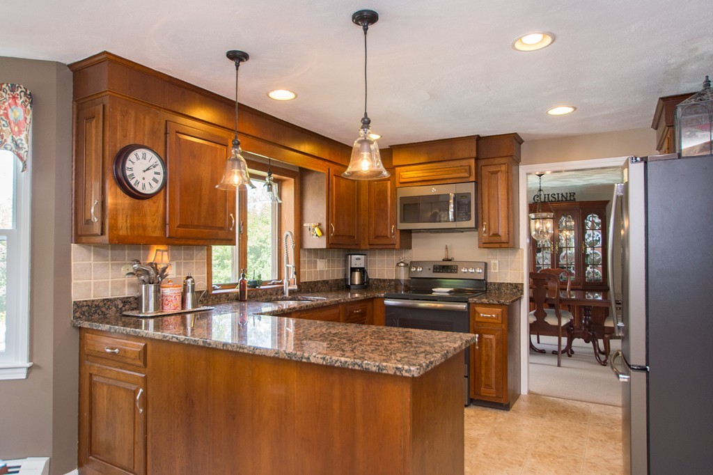 60 Desert Brook Road Wrentham, MA 02093 - Photo 7 of 30 Gallery Image 7