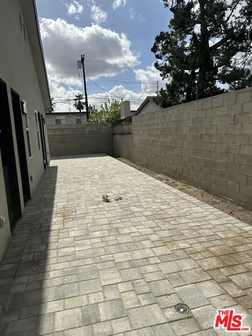 $5,000 | 6829 Bellaire Avenue, North Hollywood, CA 91605