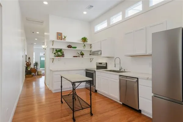 $2,300 | 3025 Second Street, New Orleans, LA 70125