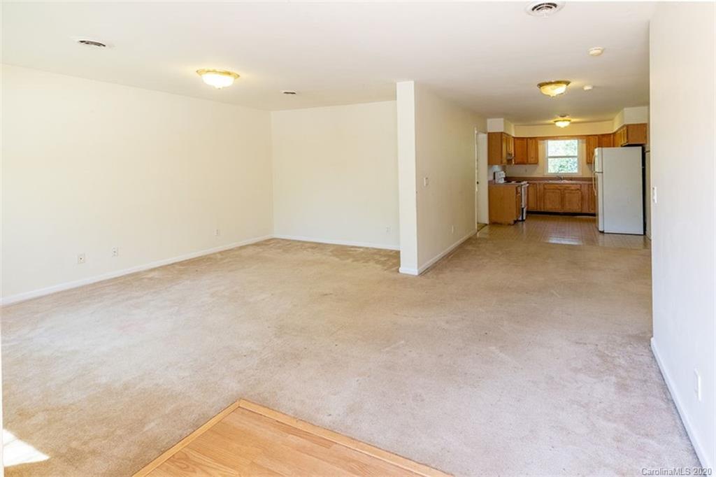 171 North Ridge Point, Unit V2 Sylva, NC 28779 - Photo 14 of 34 a view of empty room