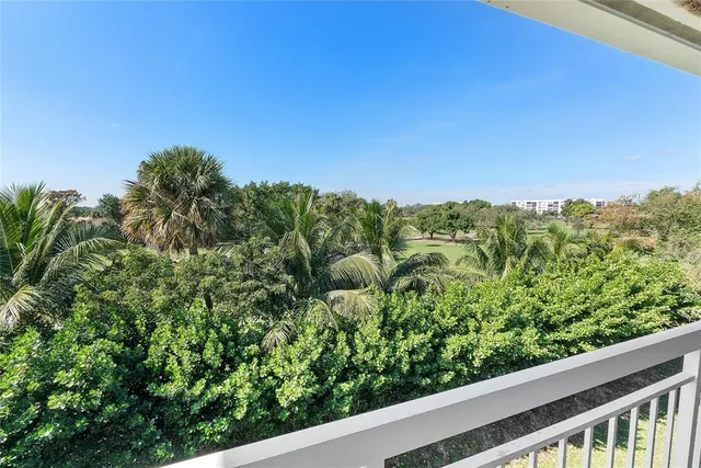 $375,000 | 6181 Balboa Circle, Unit 403, Boca Raton, FL 33433