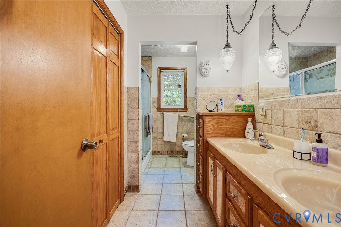 13703 Happy Hill Road Chester, VA 23831 - Photo 33 of 39 Gallery Image 33