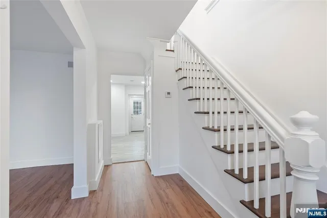 $959,000 | 16 Clarke Street, Closter, NJ 07624