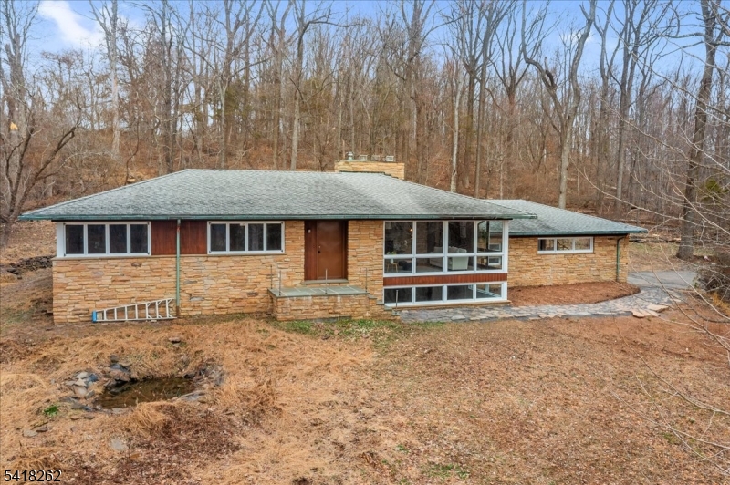 42 Stouts Road Skillman, NJ 08558 - Photo 3 of 32 Gallery Image 3