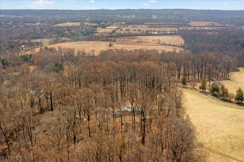 42 Stouts Road Skillman, NJ 08558 - Photo 6 of 32 Gallery Image 6