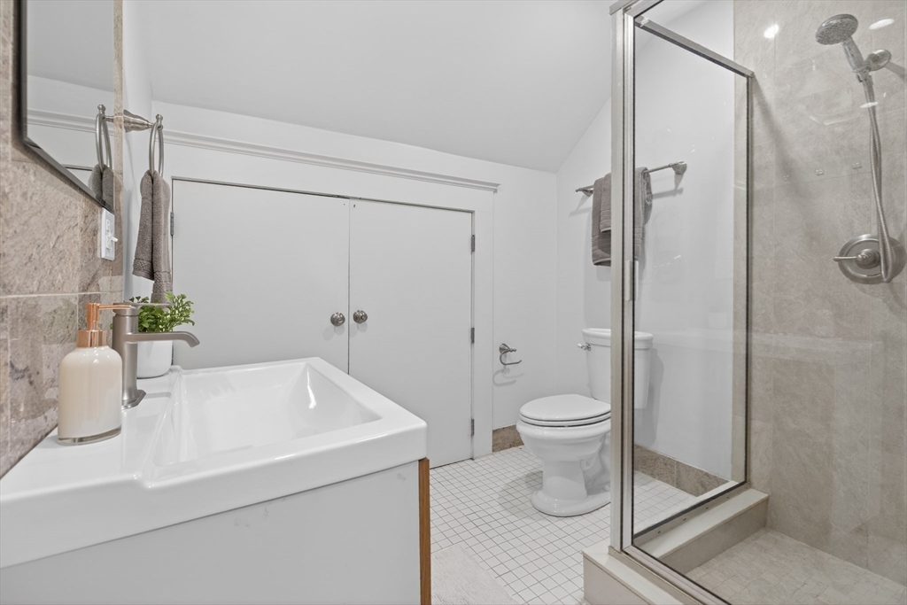65 Rutland Street, Unit PH3 Boston, MA 02118 - Photo 20 of 24
