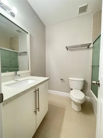 $3,150 | 6524 Hidden Cove Drive, Unit 14, Davie, FL 33314