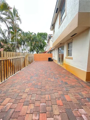 $3,150 | 6524 Hidden Cove Drive, Unit 14, Davie, FL 33314