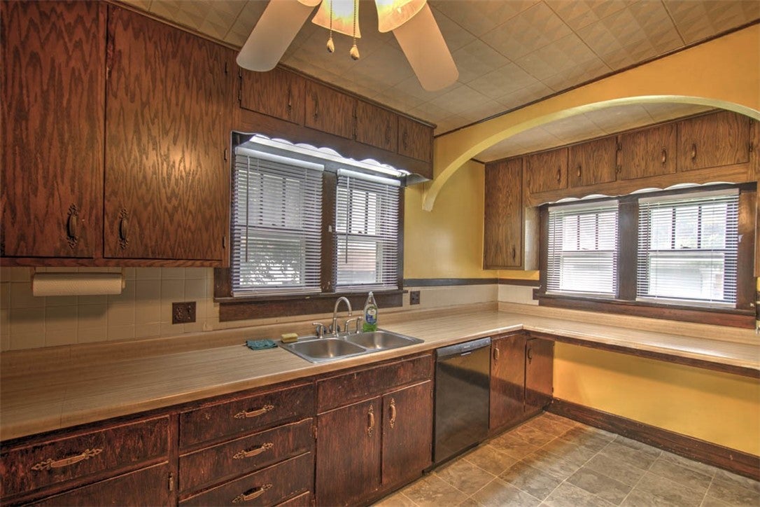 124 South 20th Street Decatur, IL 62521 - Photo 13 of 28 Gallery Image 13