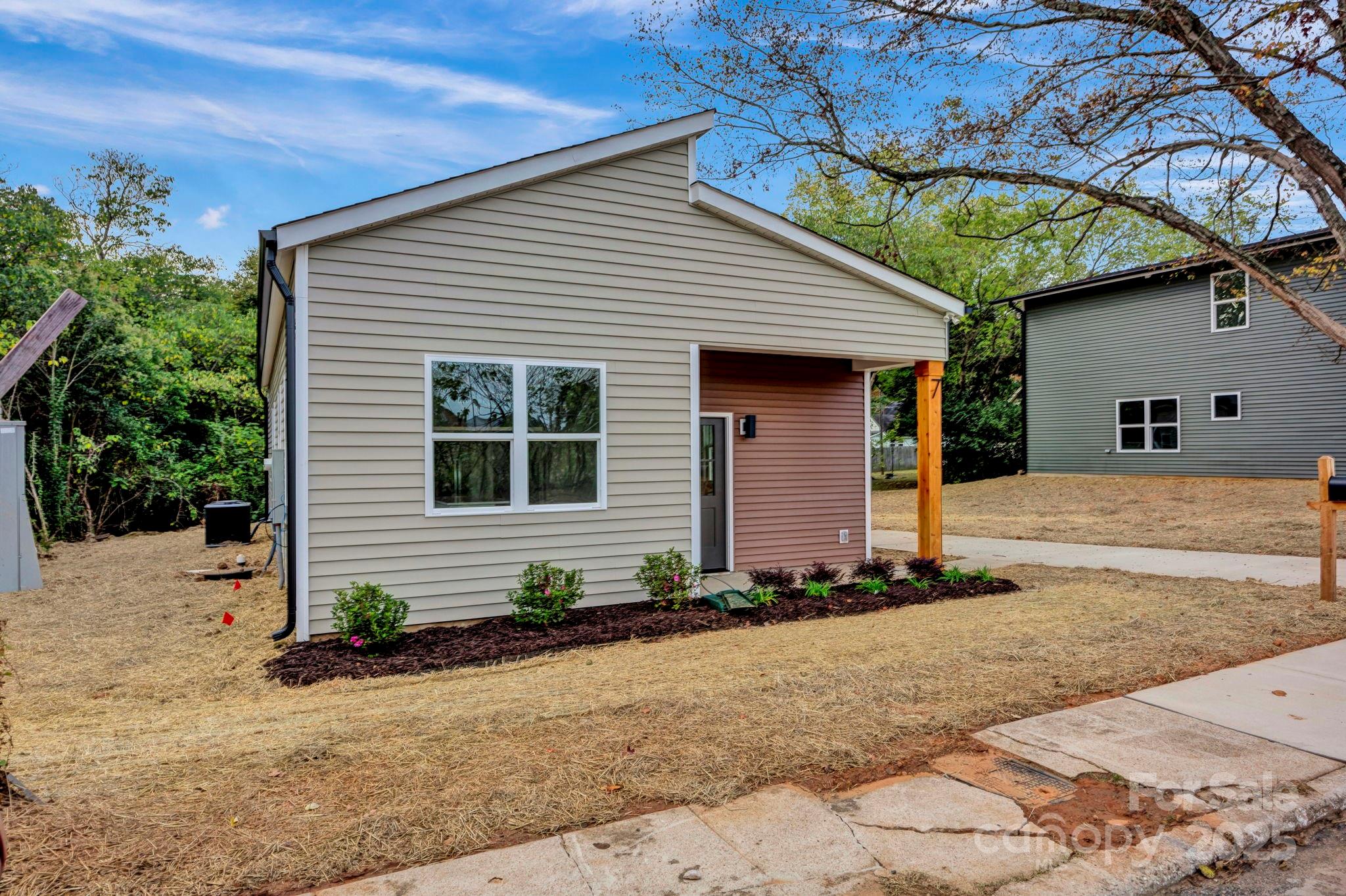 7 Cooper Street Salisbury, NC 28144 - Photo 2 of 29