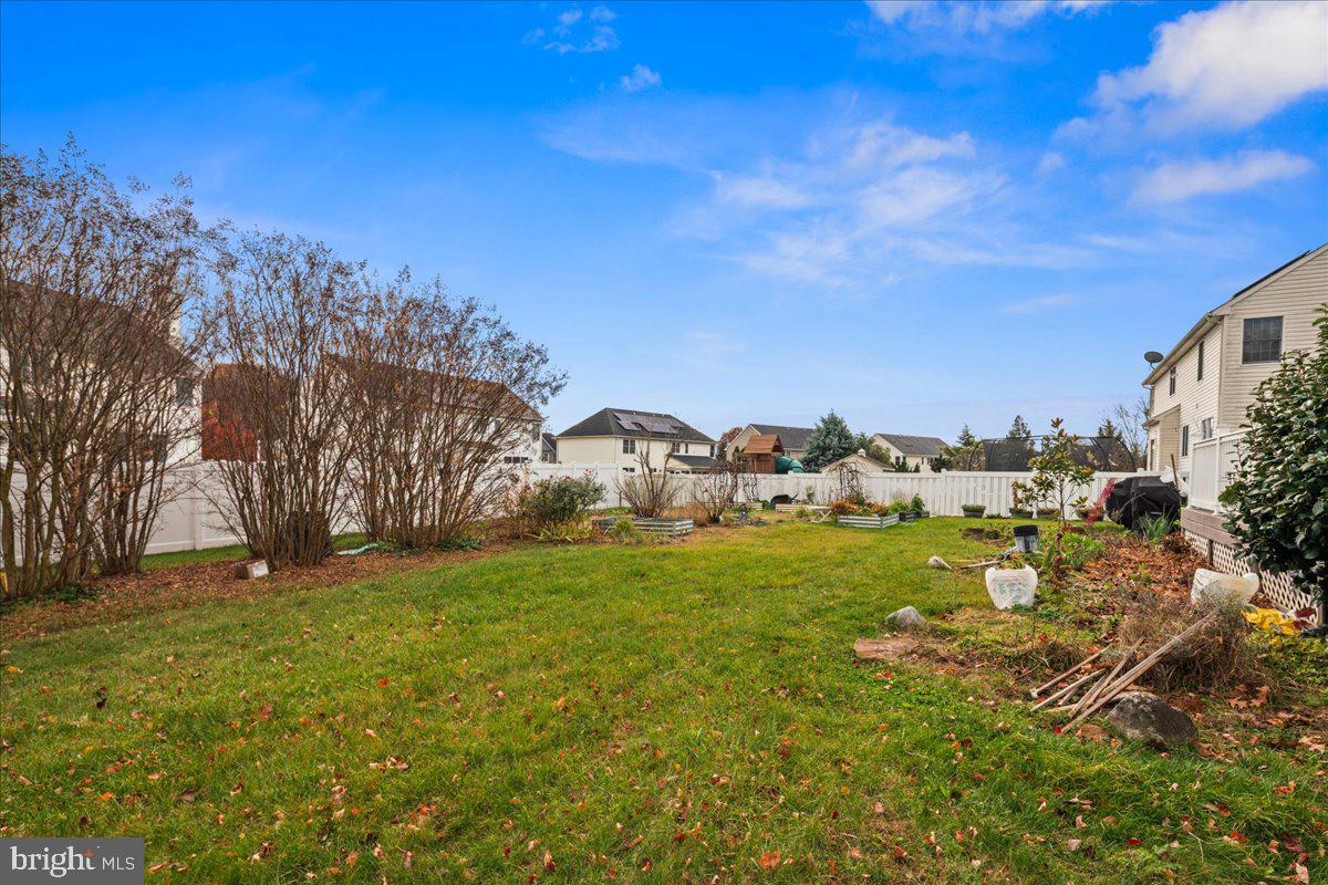 1 Gardengate Court Columbus, NJ 08022 - Photo 41 of 41 a view of a field with an trees