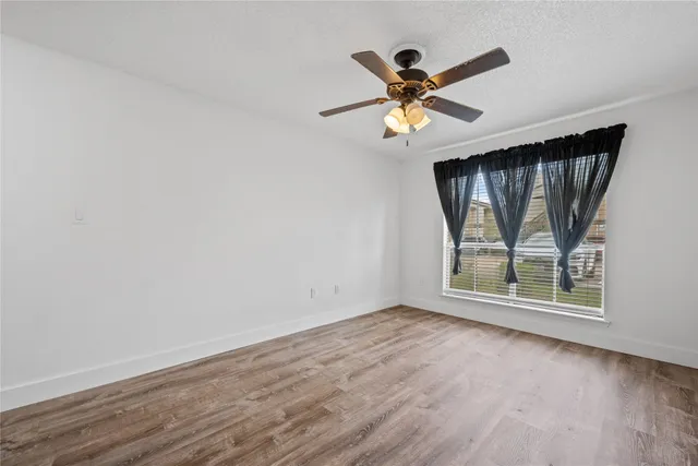 $130,000 | 250 El Dorado Boulevard, Unit 217, Webster, TX 77598