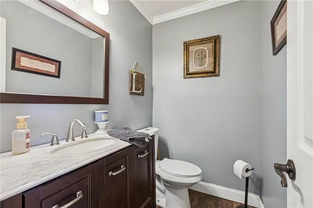 $420,000 | 129 Crestview Court, Lansing, KS 66043