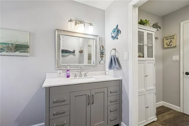 $420,000 | 129 Crestview Court, Lansing, KS 66043