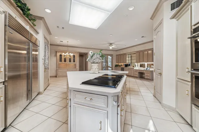 $3,500,000 | 903 Old Lake Road, Houston, TX 77057