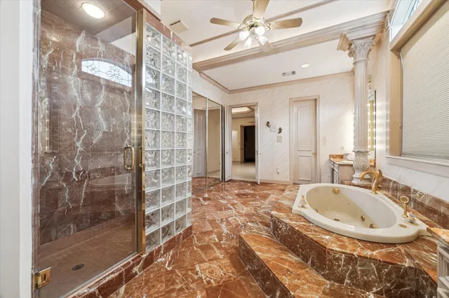 $3,500,000 | 903 Old Lake Road, Houston, TX 77057