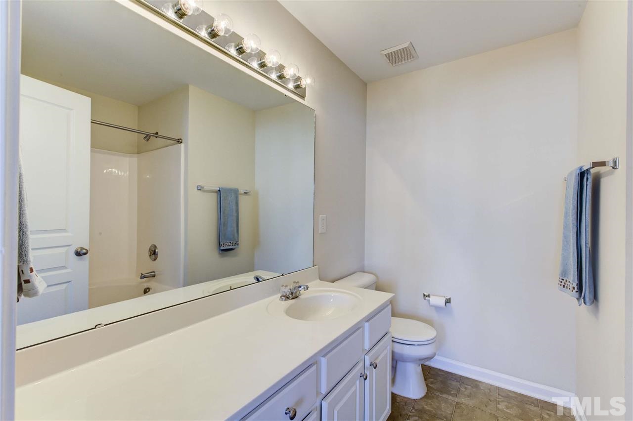 5337 Silver Moon Lane Raleigh, NC 27606 - Photo 11 of 23 Gallery Image 11