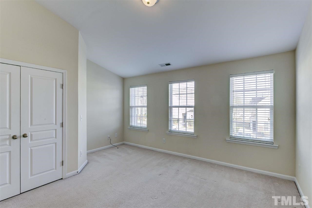 5337 Silver Moon Lane Raleigh, NC 27606 - Photo 9 of 23 Gallery Image 9