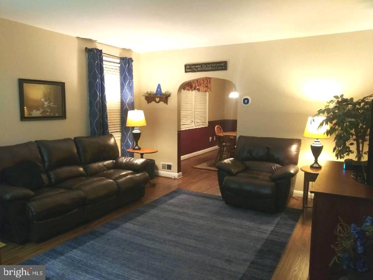 3712 Raspe Avenue Baltimore, MD 21206 - Photo 3 of 16 Gallery Image 3