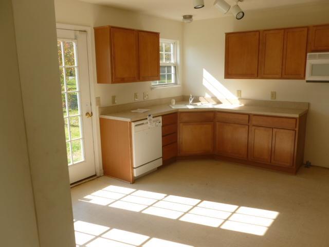 8357 Exton Road Indianapolis, IN 46239 - Photo 6 of 11 Gallery Image 6