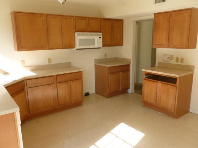 8357 Exton Road Indianapolis, IN 46239 - Photo 7 of 11 Gallery Image 7