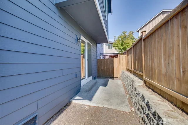 $799,995 | 2516 192nd Place Southwest, Lynnwood, WA 98036