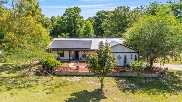 $495,000 | 18695 Northeast 5th Terrace Road, Citra, FL 32113