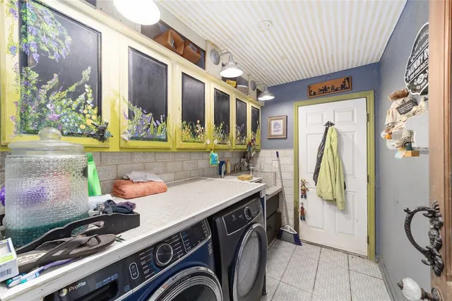 $495,000 | 18695 Northeast 5th Terrace Road, Citra, FL 32113