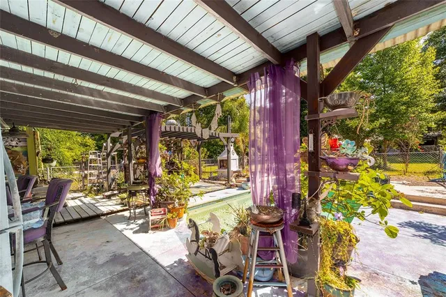 $495,000 | 18695 Northeast 5th Terrace Road, Citra, FL 32113