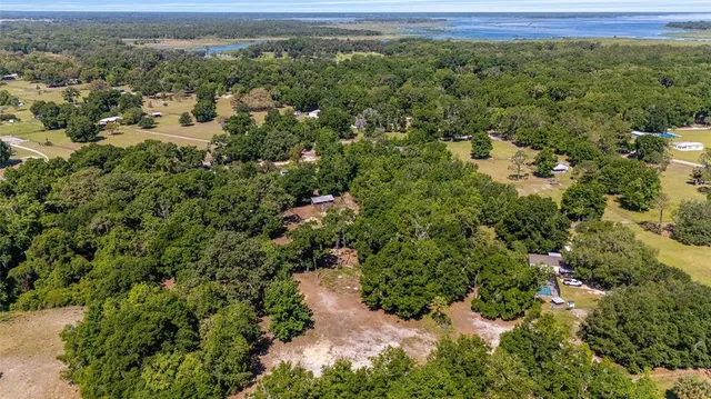 $495,000 | 18695 Northeast 5th Terrace Road, Citra, FL 32113