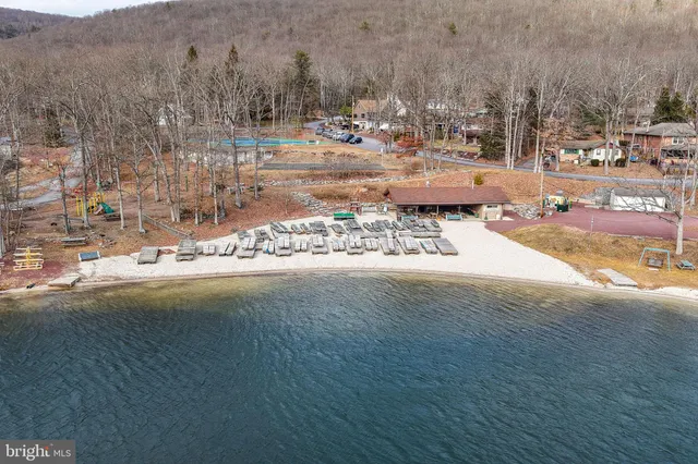 $1,100,000 | 493 Lake Drive, Nesquehoning, PA 18240