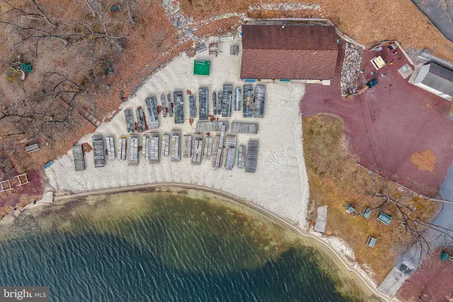 $1,100,000 | 493 Lake Drive, Nesquehoning, PA 18240