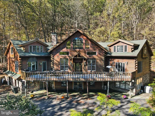$1,100,000 | 493 Lake Drive, Nesquehoning, PA 18240