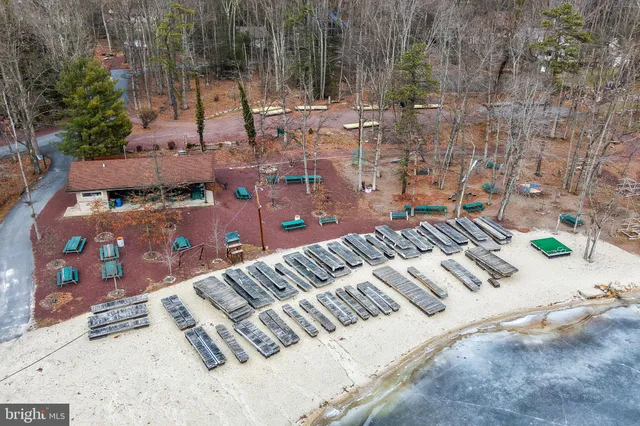 $1,100,000 | 493 Lake Drive, Nesquehoning, PA 18240