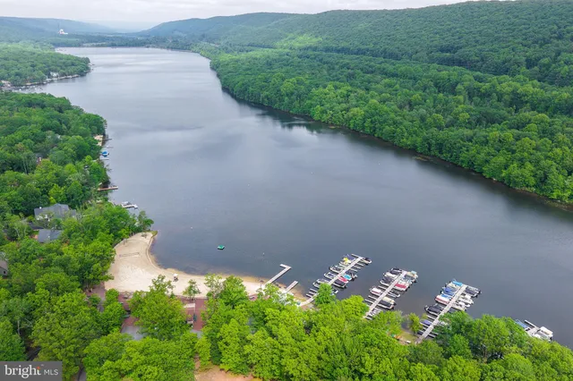 $1,100,000 | 493 Lake Drive, Nesquehoning, PA 18240