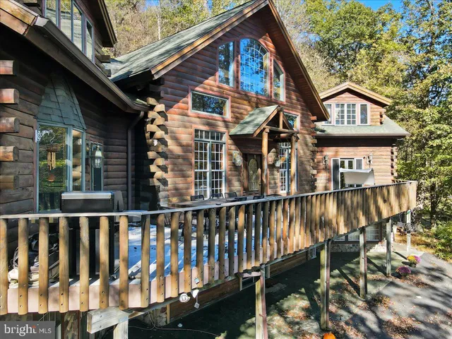 $1,100,000 | 493 Lake Drive, Nesquehoning, PA 18240