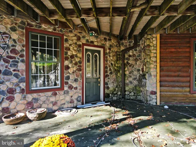 $1,100,000 | 493 Lake Drive, Nesquehoning, PA 18240